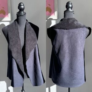 Susina Black Faux Fur Interior Women’s Vest (XS)